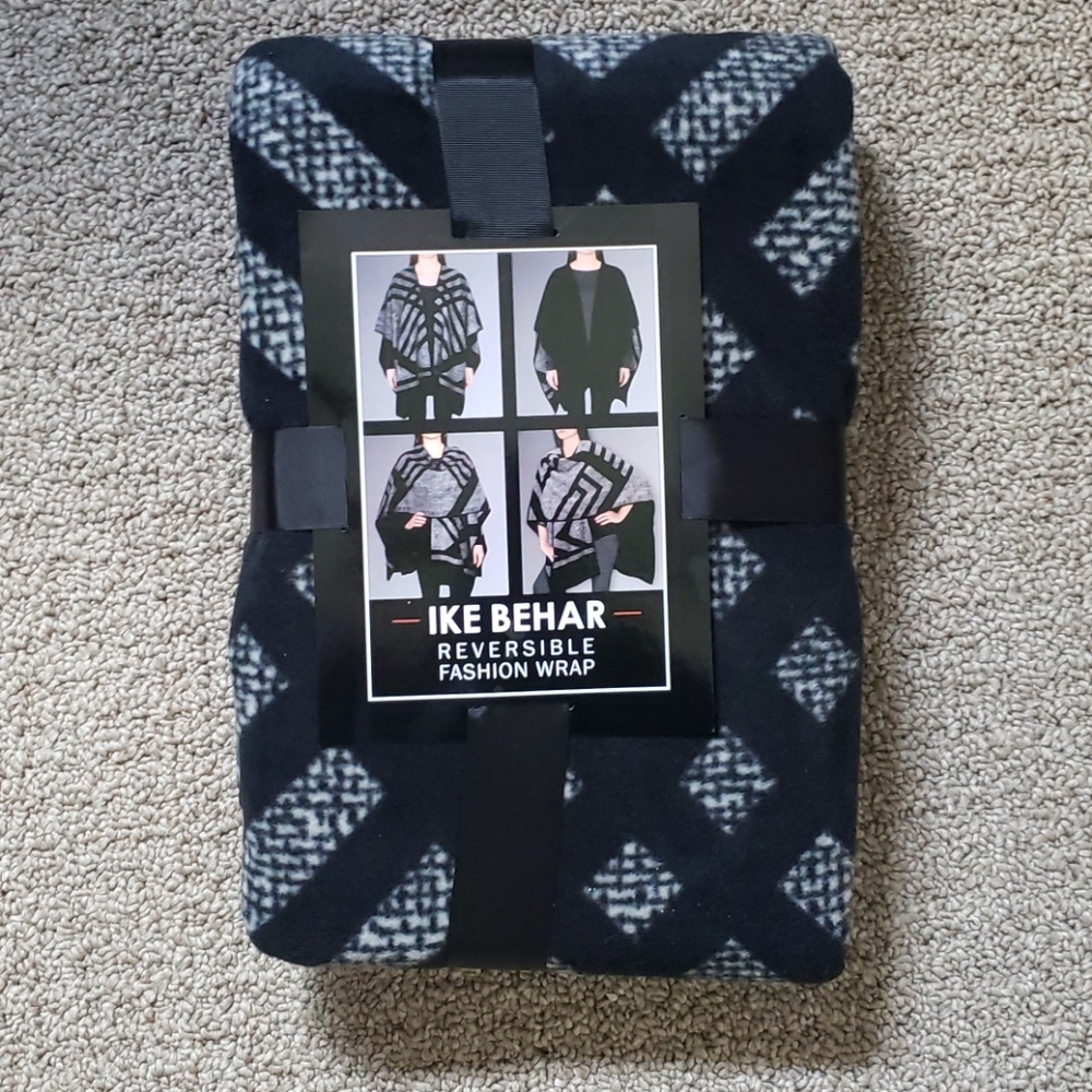 Reversible Wool Wrap